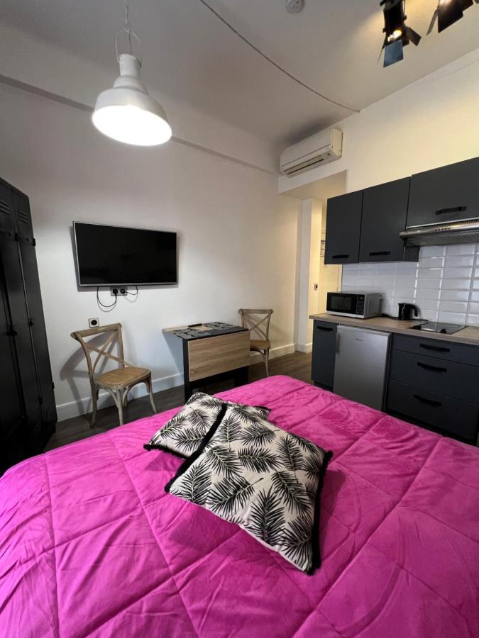 Azur City Hotel นีซ ภายนอก รูปภาพ