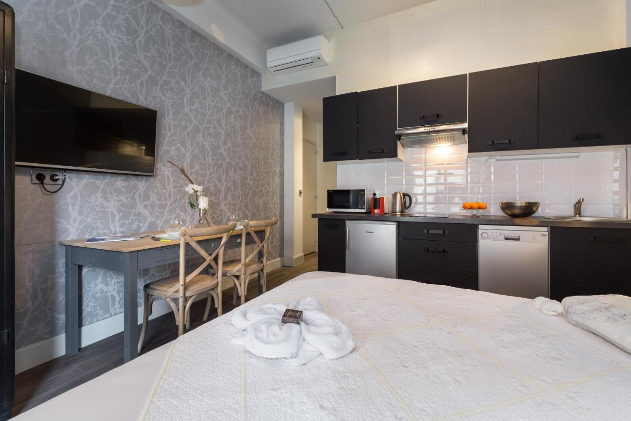 Azur City Hotel นีซ ภายนอก รูปภาพ
